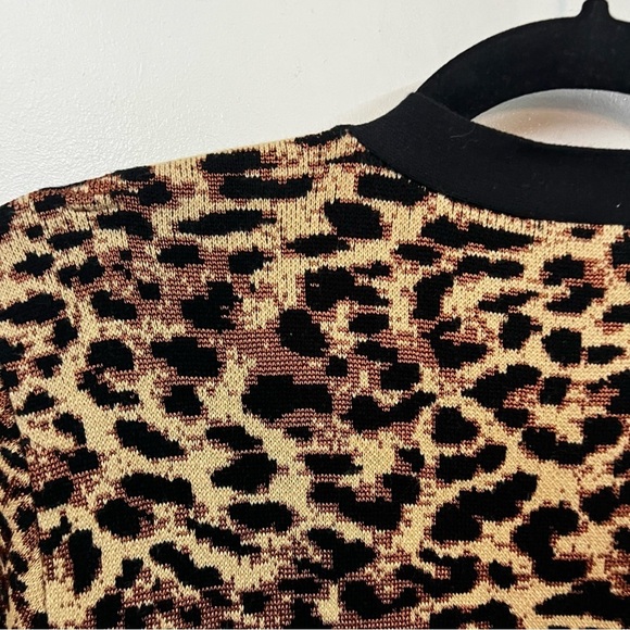 Chico’s Jacquard Leopard Animal Print Cardigan Sweater - Picture 11 of 13